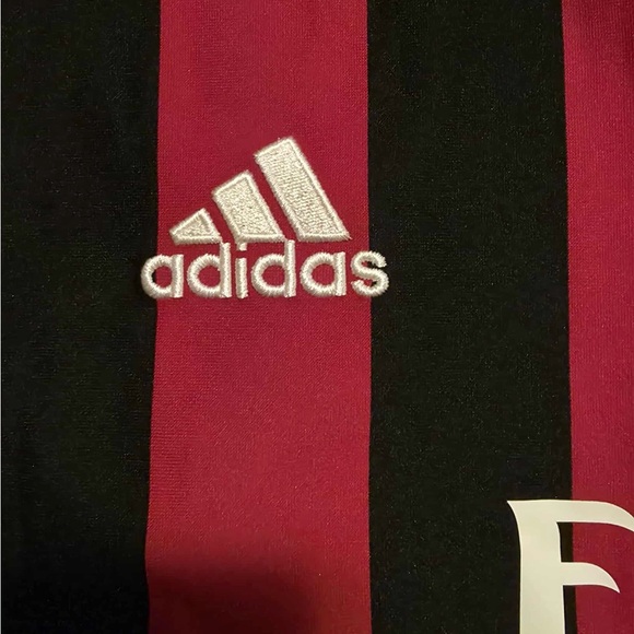 AC Milan Jersey - Picture 4 of 7